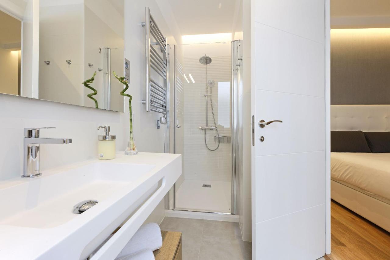 Ferienwohnung Angel Square Madrid Exterior foto