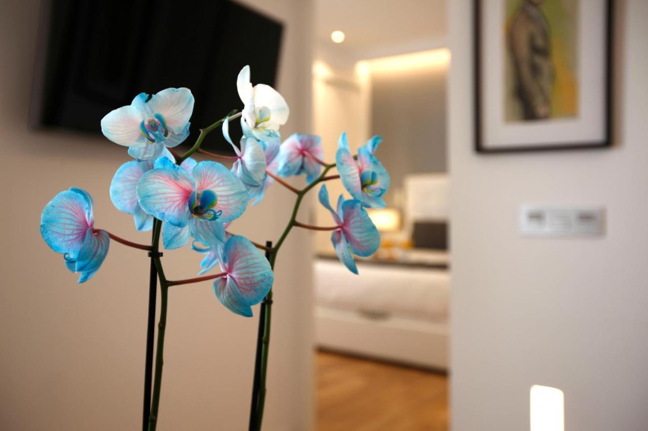 Ferienwohnung Angel Square Madrid Exterior foto